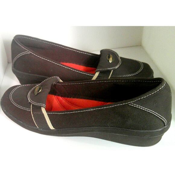 Grasshoppers Women's Brown Wedge Shoe Size 10 - Picture 2 of 8